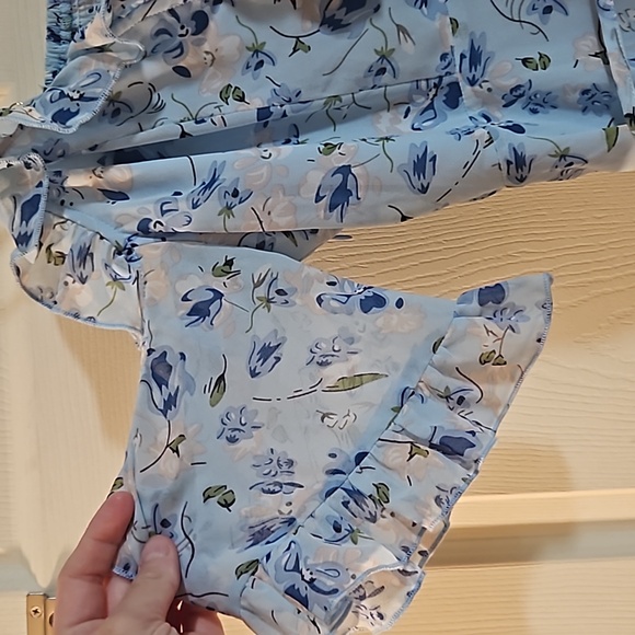 *FINAL* GZDMFS BLUE FLORAL DRESS: NEW WITH TAGS: SIZE L - Picture 2 of 7